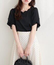 チューリップスリーブスカラップネックブラウス