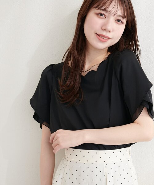 natural couture(ナチュラルクチュール)の「チューリップスリーブスカラップネックブラウス(シャツ/ブラウス・レディース・イエロー/ネイビー/ミント/ブラック/サックスブルー/ピンクベージュ/アイボリー・FREE)」の9枚目の写真