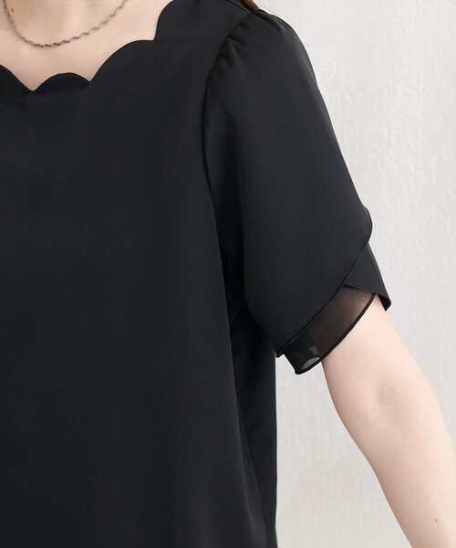 natural couture(ナチュラルクチュール)の「チューリップスリーブスカラップネックブラウス(シャツ/ブラウス・レディース・イエロー/ネイビー/ミント/ブラック/サックスブルー/ピンクベージュ/アイボリー・FREE)」の17枚目の写真
