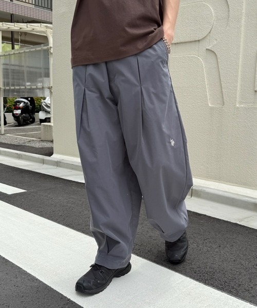 U.S. POLO ASSN.（ユーエスポロアッスン）の「【U.S. POLO ASSN.】ポリ撥水タックバルーンパンツ 046370（その他パンツ・メンズ・ネイビー/グレー/モカ/ブラック・S/LL/L/M）」の9枚目の写真