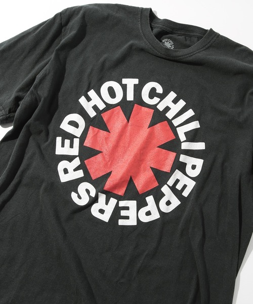 THRIFTY LOOK（スリフティールック）の「【THRIFTY LOOK】red hot chili peppers（Tシャツ/カットソー・メンズ・ホワイト/ブラック系1・XL/L/M）」の6枚目の写真