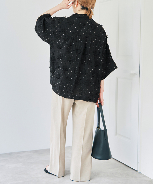Spick & Span(スピックアンドスパン)の「crinkle crinkle crinkle dot 3D embroidery open collar shirt(シャツ/ブラウス・レディース・ブラック・FREE)」の18枚目の写真