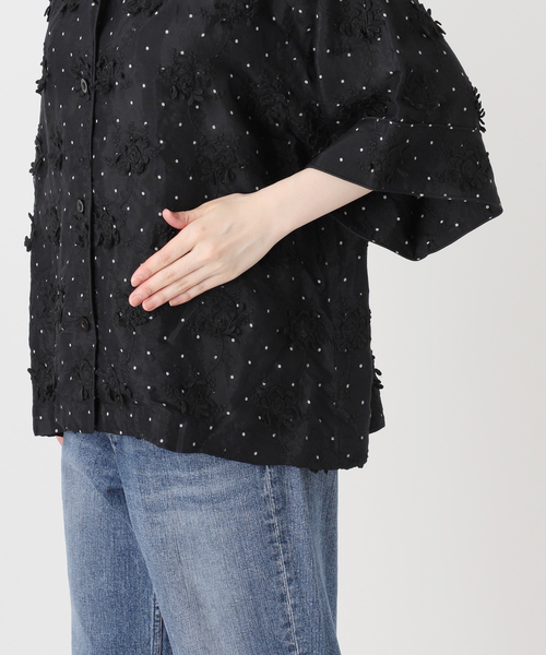 Spick & Span(スピックアンドスパン)の「crinkle crinkle crinkle dot 3D embroidery open collar shirt(シャツ/ブラウス・レディース・ブラック・FREE)」の5枚目の写真