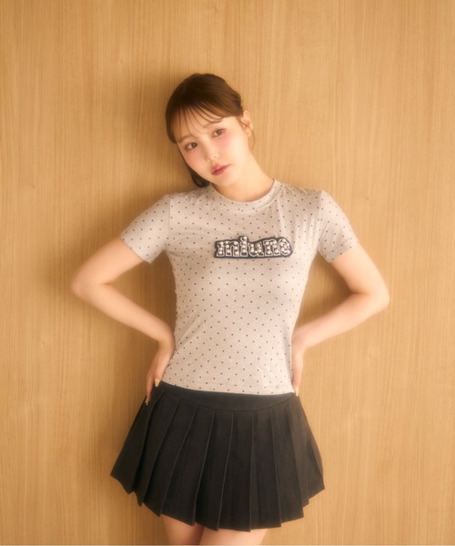 miune(ミューヌ)の「ロゴドットTee(Tシャツ/カットソー・レディース・アイボリー/ブラック/グレー・FREE)」の7枚目の写真