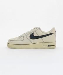 <NIKE>AIR FORCE 1 07 LV8 スニーカー