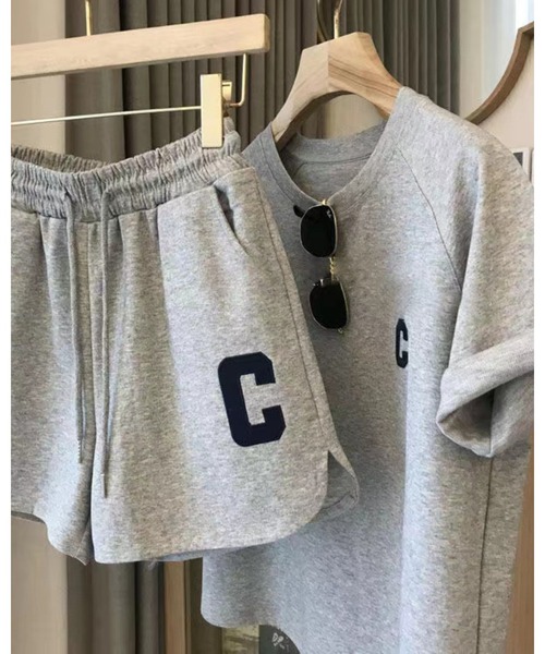 CHEER(チアー)の「ロゴ入りリラクシングセットアップ(半袖&ショーパン)(セットアップ・レディース・ブラック/グレー/パープル・FREE)」の8枚目の写真