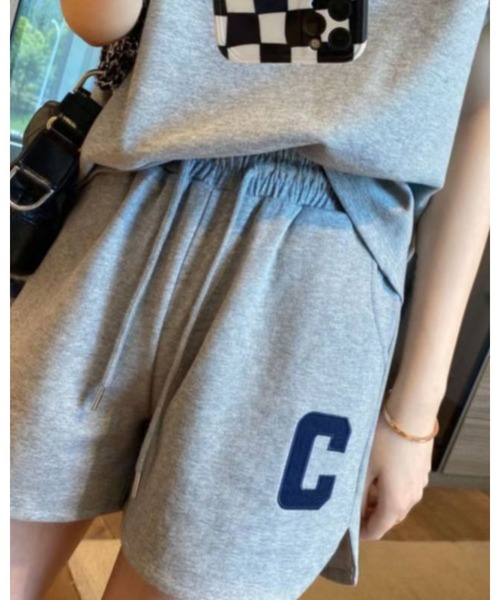 CHEER(チアー)の「ロゴ入りリラクシングセットアップ(半袖&ショーパン)(セットアップ・レディース・ブラック/グレー/パープル・FREE)」の18枚目の写真