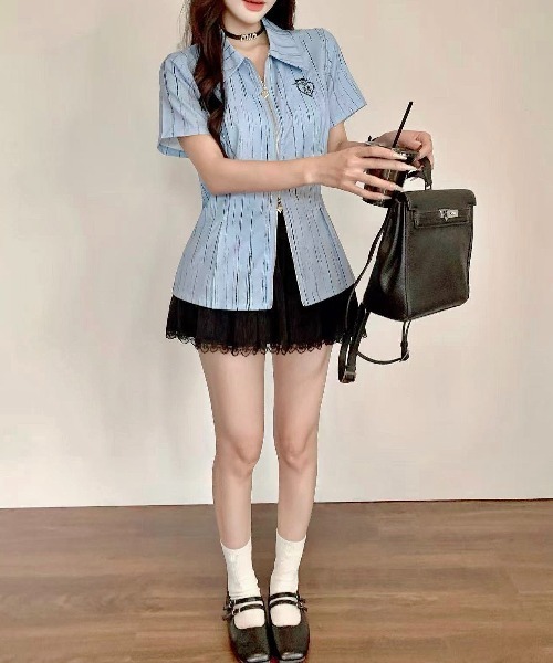 LADY LIKE（レディライク）の「フロントファスナーストライプ半袖シャツ（シャツ/ブラウス・レディース・サックスブルー・M）」の9枚目の写真