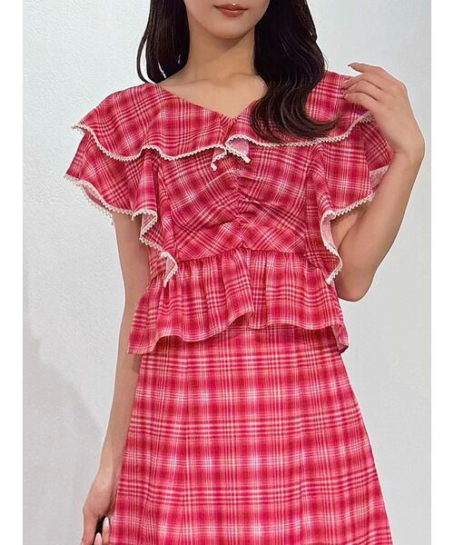 MERCURYDUO(マーキュリーデュオ)の「チェックプリントダブルラッフルブラウス(シャツ/ブラウス・レディース・ピンク/ネイビー・FREE)」の2枚目の写真