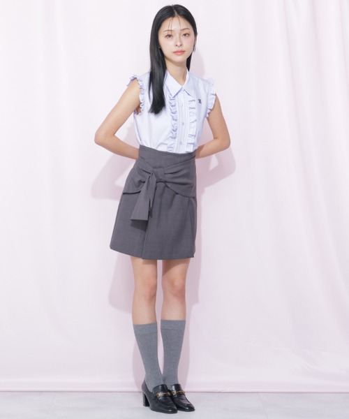 JILL by JILL STUART(ジルバイジルスチュアート)の「<RIBBONシリーズ>アシメリボンミニスカート(スカート・レディース・グレー/ホワイト系その他・MEDIUM/SMALL)」の22枚目の写真