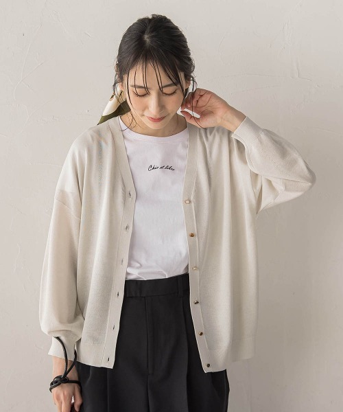 Droite lautreamont（ドロワットロートレアモン）の「【WEB限定】ひんやりUV Vネックビジュカーデ（カーディガン/ボレロ・レディース・オフホワイト/チャコールグレー/ピンク・M）」の4枚目の写真