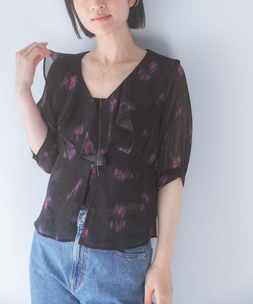 URBAN RESEARCH ROSSO WOMEN(アーバンリサーチ ロッソ)の「ダークプリントフリルブラウス(シャツ/ブラウス・レディース・ブラウン/ブラック・FREE)」の12枚目の写真