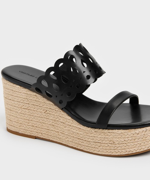 CHARLES & KEITH(チャールズ & キース)の「カットアウト エスパドリーユ ウエッジ(サンダル・レディース・ライトブラウン/ブラック/ホワイト・25cm/22.5cm/24.5cm/23.5cm/23cm/25.5cm)」の19枚目の写真