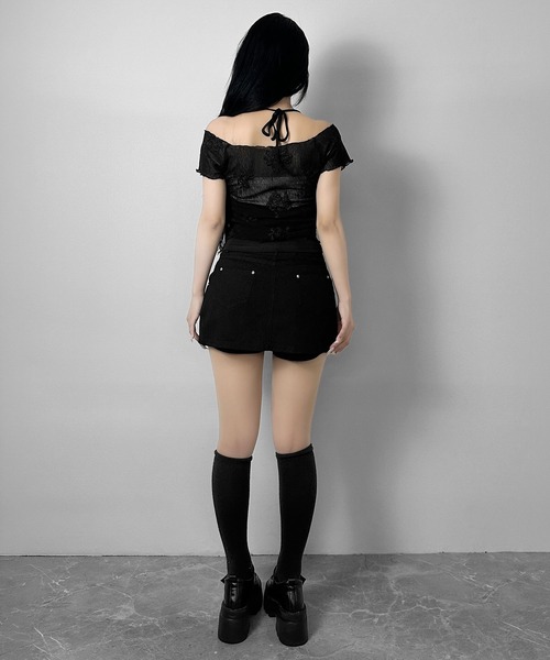 FOLLOWIN（フォロウィン）の「ヴィンテージフラワー刺繍ホルターキャミセットトップス（Tシャツ/カットソー・レディース・ホワイト/ブラック・FREE）」の15枚目の写真