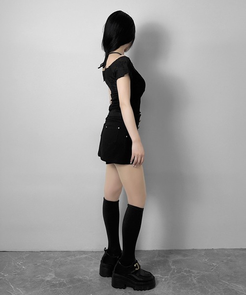 FOLLOWIN（フォロウィン）の「ヴィンテージフラワー刺繍ホルターキャミセットトップス（Tシャツ/カットソー・レディース・ホワイト/ブラック・FREE）」の16枚目の写真
