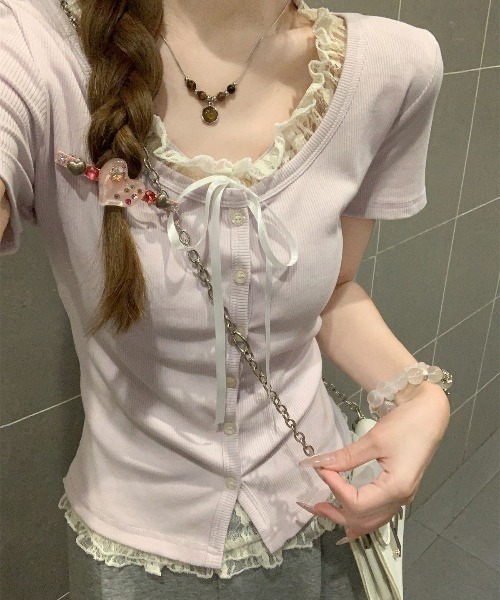 GEMEDA(ジェメダ)の「【3color】レース重ねがあざと可愛いフェイクレイヤードリブトップス / 韓国ガーリー半袖T(Tシャツ/カットソー・レディース・ライトブルー/ピンク/ライトパープル・M)」の7枚目の写真