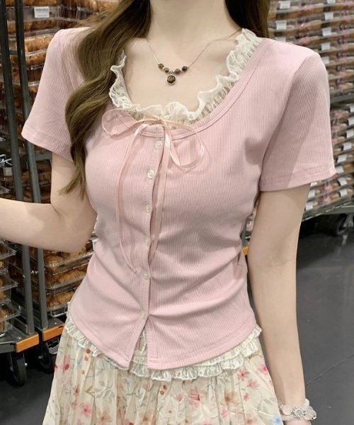 GEMEDA(ジェメダ)の「【3color】レース重ねがあざと可愛いフェイクレイヤードリブトップス / 韓国ガーリー半袖T(Tシャツ/カットソー・レディース・ライトブルー/ピンク/ライトパープル・M)」の12枚目の写真