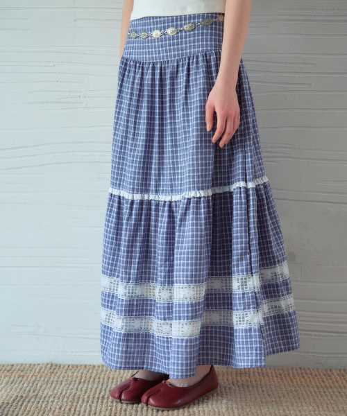 OURNOSTALGIA（アワー ノスタルジア）の「Mora Lace Check Tiered Skirt_Navy(OB6SK14)（スカート・レディース・ネイビー・SMALL/MEDIUM）」の2枚目の写真