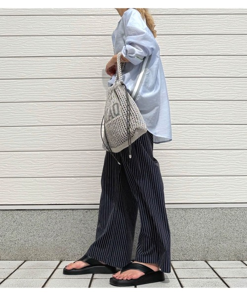 Q(キュー)の「サイドラインシアーシャツ(シャツ/ブラウス・レディース・ライトブルー/グレー・MEDIUM)」の10枚目の写真