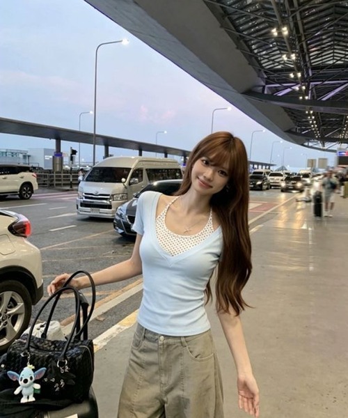 AsheKsha(アシクシャ)の「ポルカドットのフェイク2ピース半袖Tシャツ(Tシャツ/カットソー・レディース・ブルー・M)」の14枚目の写真