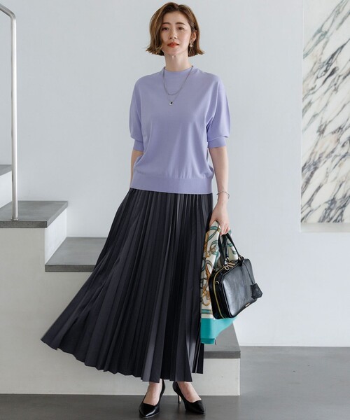 23区 S(ニジュウサンクチイサイサイズ)の「セミマットフリゼ リラクシー ニット Tシャツ(ニット/セーター・レディース・ダークブラウン系/ネイビー系・32)」の4枚目の写真