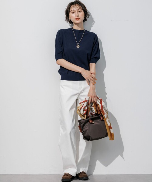 23区 S(ニジュウサンクチイサイサイズ)の「セミマットフリゼ リラクシー ニット Tシャツ(ニット/セーター・レディース・ダークブラウン系/ネイビー系・32)」の7枚目の写真