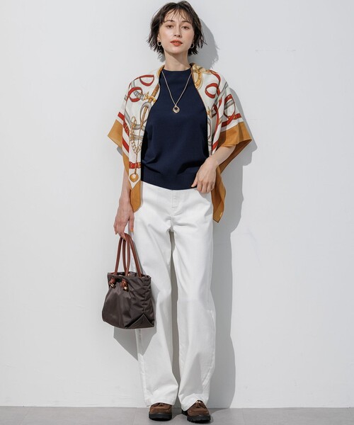 23区 S(ニジュウサンクチイサイサイズ)の「セミマットフリゼ リラクシー ニット Tシャツ(ニット/セーター・レディース・ダークブラウン系/ネイビー系・32)」の9枚目の写真