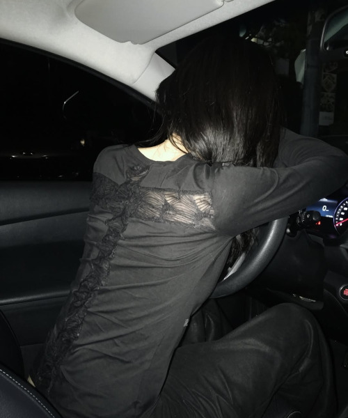 FANCY CLUB(ファンシークラブ)の「バッククロスロングスリーブ (ブラック) F25ZB027(Tシャツ/カットソー・レディース・その他・ONE SIZE)」の1枚目の写真