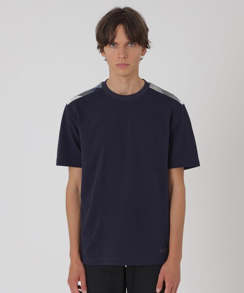 BLACK LABEL CRESTBRIDGE（ブラックレーベル・クレストブリッジ）の「ハイゲージサッカーショルダーチェックTシャツ（Tシャツ/カットソー・メンズ・ブラック/ネイビー/オフホワイト・M/L/XL）」の3枚目の写真