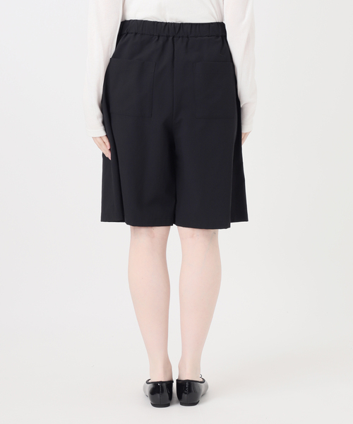 IENA(イエナ)の「《撥水/UVカット/セットアップ対応》撥水UVプロテクト ハーフパンツ(その他パンツ・レディース・ブラック/カーキ・36/38)」の7枚目の写真