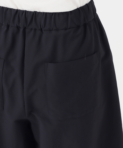 IENA(イエナ)の「《撥水/UVカット/セットアップ対応》撥水UVプロテクト ハーフパンツ(その他パンツ・レディース・ブラック/カーキ・36/38)」の11枚目の写真