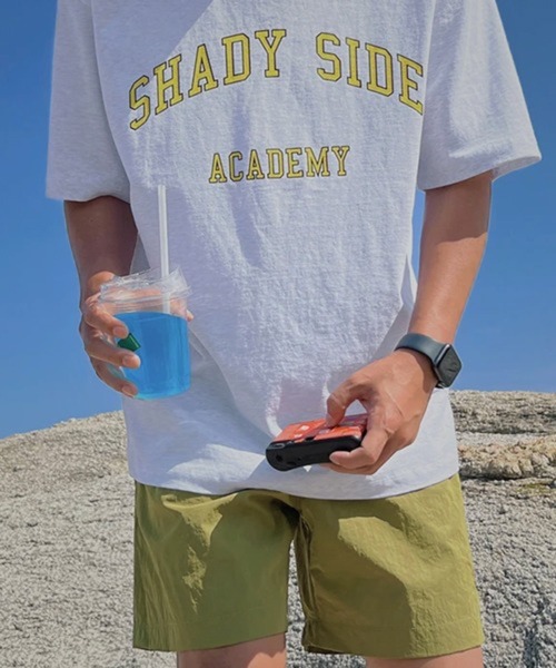 NOWLE(ノウル)の「【NOWLE】アーチカレッジロゴ半袖Tシャツ / レトロアメカジ シャディサイドグラフィック クラシックトップス(Tシャツ/カットソー・メンズ・チャコール/アッシュ・LARGE/X-LARGE/MEDIUM)」の10枚目の写真
