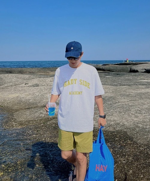 NOWLE(ノウル)の「【NOWLE】アーチカレッジロゴ半袖Tシャツ / レトロアメカジ シャディサイドグラフィック クラシックトップス(Tシャツ/カットソー・メンズ・チャコール/アッシュ・LARGE/X-LARGE/MEDIUM)」の12枚目の写真