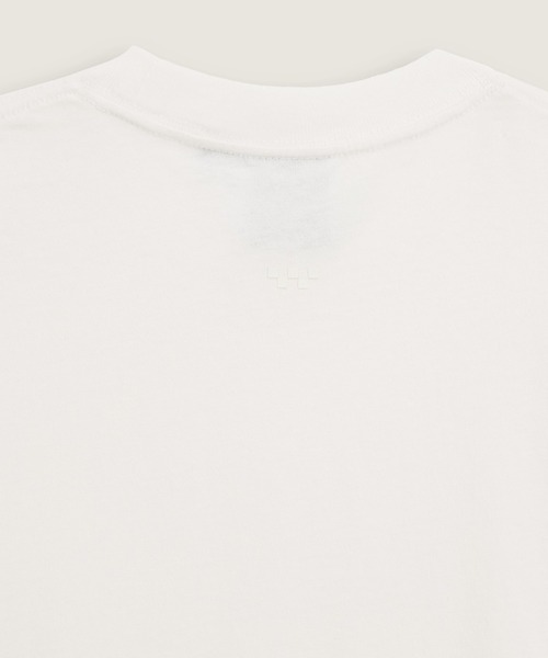 VANS(バンズ)の「VANS PREMIUM ルーズフィット Tシャツ / LX SS Loose Fit Tshirt EGRET VN000TBPC9F1(Tシャツ/カットソー・メンズ・オフホワイト・SMALL/MEDIUM/LARGE/X-LARGE)」の8枚目の写真