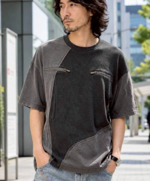 KAMINARI_TOKIO(カミナリトキオ)の「アシメ切替ワッフルTシャツ(Tシャツ/カットソー・レディース・チャコールグレー/ブラック・FREE)」の3枚目の写真