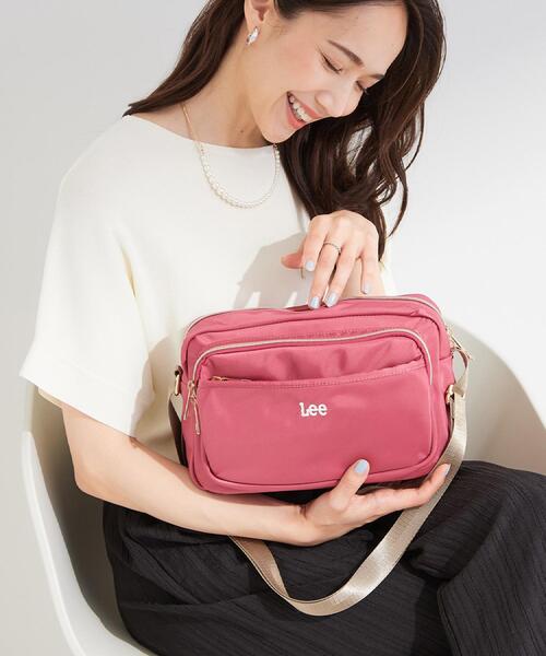 Lee(リー)の「【Lee別注/撥水】7ポケットショルダーバッグ(ショルダーバッグ・レディース・ブラウン系/アイボリー/ピンク系その他2/ブラック/グレー/ライトパープル/サックスブルー系7/ネイビー系5/ゴールド系7/ブラック系7・00)」の9枚目の写真