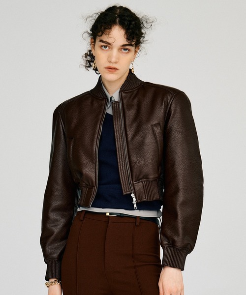 PRANK PROJECT(プランクプロジェクト)の「【2026Autumn Pre-Order】パディングショートシンセティックレザーブルゾン / Padded Short Synthetic Leather Blouson(ブルゾン・レディース・ブラック/ブラウン/カーキ・FREE)」の9枚目の写真