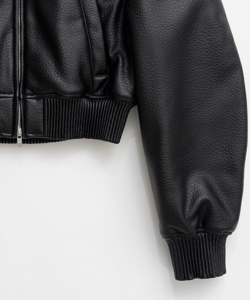 PRANK PROJECT(プランクプロジェクト)の「【2026Autumn Pre-Order】パディングショートシンセティックレザーブルゾン / Padded Short Synthetic Leather Blouson(ブルゾン・レディース・ブラック/ブラウン/カーキ・FREE)」の22枚目の写真