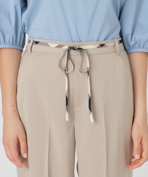 BLUE LABEL CRESTBRIDGE(ブルーレーベルクレストブリッジ)の「ダブルサテンカーブパンツ(その他パンツ・レディース・ブラック/ベージュ系その他2/ホワイト・36/38)」の21枚目の写真