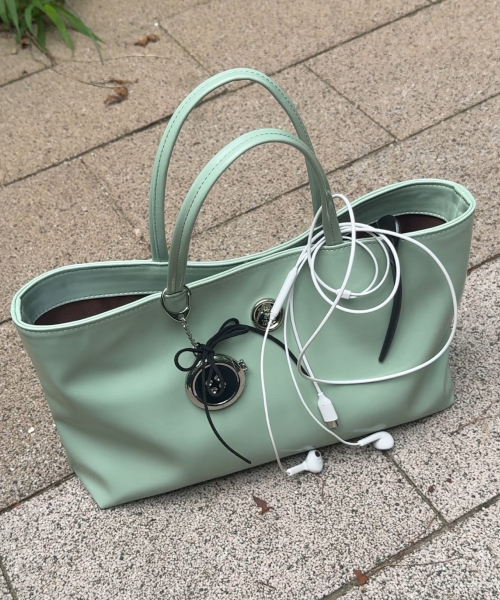 ISAYYERR(アイセイイェール)の「Candy Tote Bag (mint)(トートバッグ・レディース・その他・FREE)」の1枚目の写真