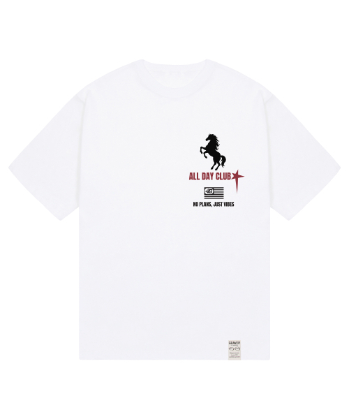 GRAVER ORDINARY（グレイバーオーディナリー）の「[ODNR UNISEX]オールデイクラブホース半袖Tシャツ_ホワイト（Tシャツ/カットソー・レディース・ホワイト・LARGE/SMALL/MEDIUM）」の2枚目の写真
