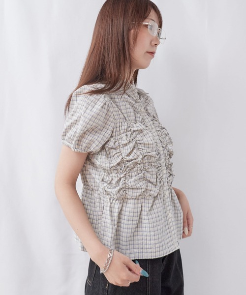 archives(アルシーヴ)の「チェックランダムシャーリングシャツブラウス(シャツ/ブラウス・レディース・ベージュ/アイボリー/ブラック・MEDIUM)」の12枚目の写真