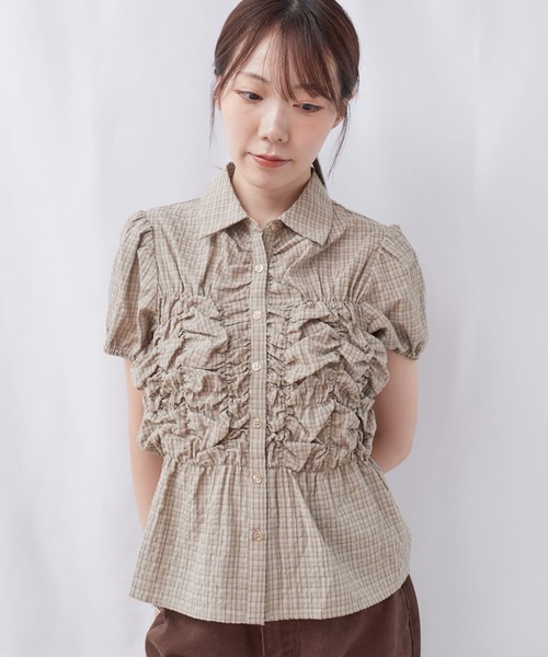 archives(アルシーヴ)の「チェックランダムシャーリングシャツブラウス(シャツ/ブラウス・レディース・ベージュ/アイボリー/ブラック・MEDIUM)」の21枚目の写真