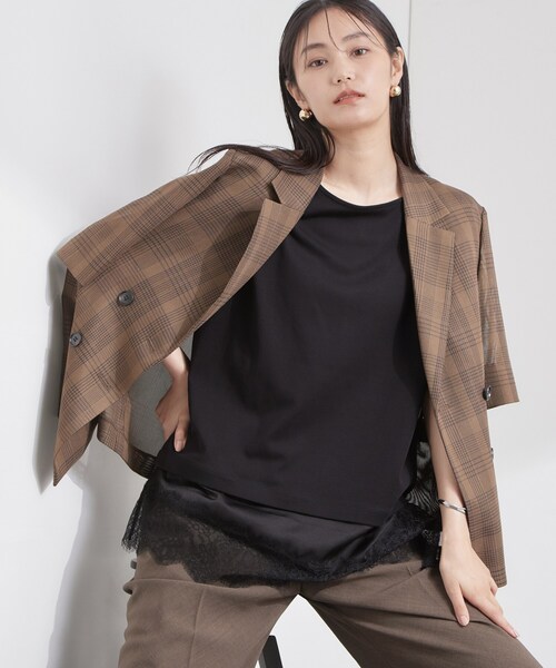 OPAQUE.CLIP(オペークドットクリップ)の「裾レースアシメカットソー【洗濯機OK】(Tシャツ/カットソー・レディース・ブラウン系/ブラック/アイボリー・42/40/38)」の2枚目の写真
