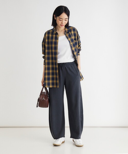 HONEYSUCKLE ROSE(ハニーサックルローズ)の「《店舗人気アイテム/ウエストゴム》加工スウェットパンツ(その他パンツ・レディース・グレー/オフホワイト/ブラック・03/05/04)」の18枚目の写真
