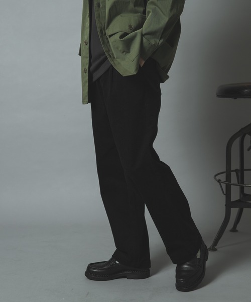 ITEMS URBANRESEARCH(アイテムズ アーバンリサーチ)の「プレミアムコーデュロイセミワイドパンツ(その他パンツ・メンズ・ネイビー/ブラウン/ブラック/アイボリー・MEDIUM/LARGE)」の18枚目の写真