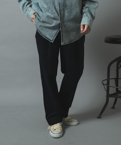 ITEMS URBANRESEARCH(アイテムズ アーバンリサーチ)の「プレミアムコーデュロイセミワイドパンツ(その他パンツ・メンズ・ネイビー/ブラウン/ブラック/アイボリー・MEDIUM/LARGE)」の7枚目の写真