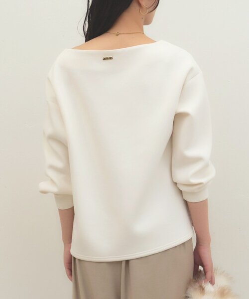 LOUNGEDRESS(ラウンジドレス)の「《着心地抜群/ヘルシーに華奢見え》【JAPAN MADE】オフショルプルオーバー(スウェット・レディース・オフホワイト/モカ/グレー・FREE)」の12枚目の写真