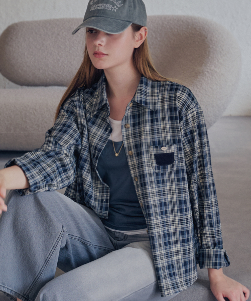 SLOWLOLLI(スローローリ)の「Check pocket shirt_2 Colors(シャツ/ブラウス・レディース・ネイビー/ブラウン/Wine・FREE)」の7枚目の写真