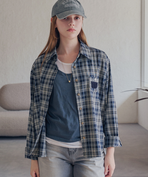 SLOWLOLLI(スローローリ)の「Check pocket shirt_2 Colors(シャツ/ブラウス・レディース・ネイビー/ブラウン/Wine・FREE)」の8枚目の写真